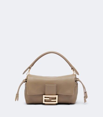 BaguetteÂ® Soft Small leather top-handle bag - Fendi - Modalova