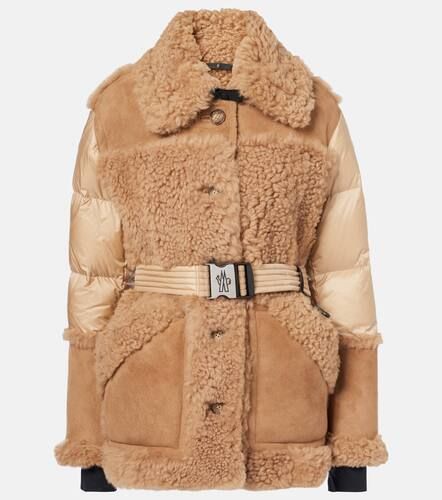 Chaiten shearling-trimmed down jacket - Moncler Grenoble - Modalova