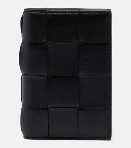 Funda para pasaporte de piel Intrecciato - Bottega Veneta - Modalova