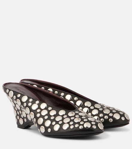 Mules Cloak 75 in pelle con borchie - Khaite - Modalova