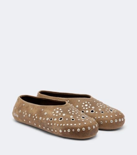 Slip-on Tierra in suede con borchie - Golden Goose - Modalova