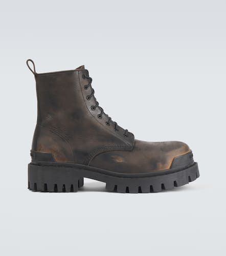 Balenciaga Strike leather boots - Balenciaga - Modalova