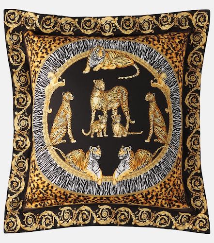 Cuscino in raso di cotone con logo stampato - Versace Home - Modalova