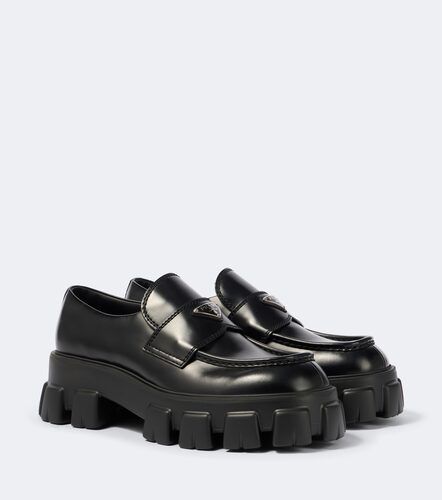 Mocassini in pelle con platform e logo - Prada - Modalova