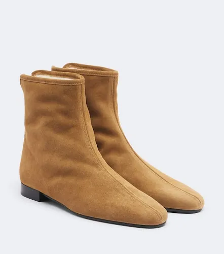 Shearling-lined suede ankle boots - Toteme - Modalova