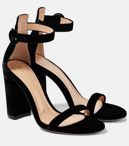 Gaeta 95 velvet sandals - Gianvito Rossi - Modalova