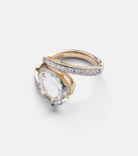 Ring Slanted aus 14kt Gelbgold mit Diamanten und Topas - Mateo - Modalova