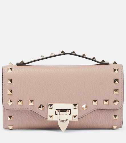Cartera con cadena Rockstud Mini de piel - Valentino Garavani - Modalova