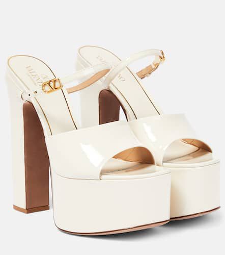 VLogo patent leather platform sandals - Valentino Garavani - Modalova