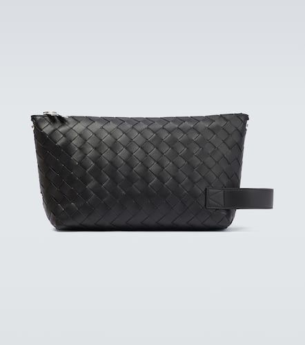 Intreccio leather toiletry bag - Bottega Veneta - Modalova