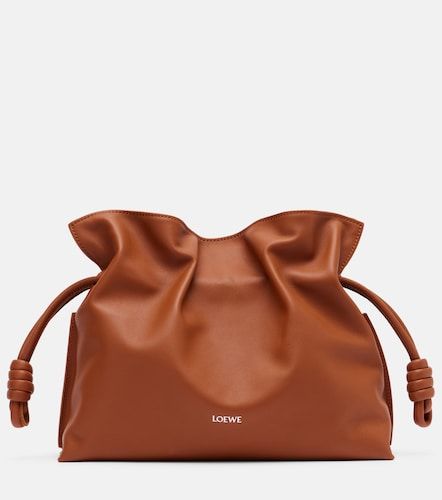 Flamenco Medium leather clutch - Loewe - Modalova