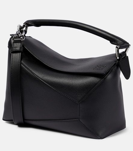 Puzzle Edge Small leather top-handle bag - Loewe - Modalova