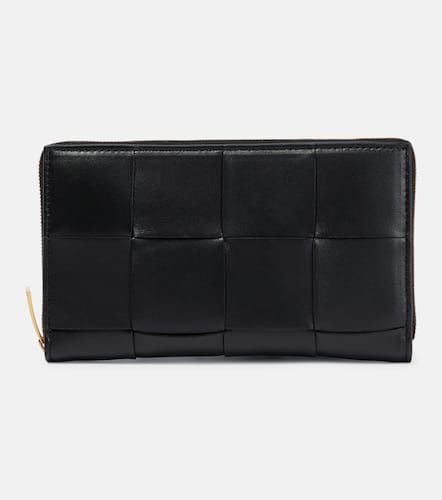 Intreccio leather wallet - Bottega Veneta - Modalova