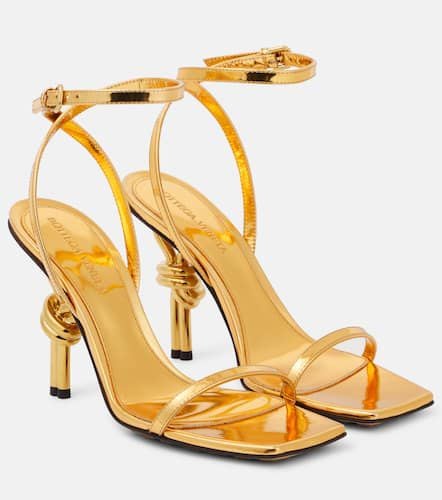 Knot mirrored leather sandals - Bottega Veneta - Modalova