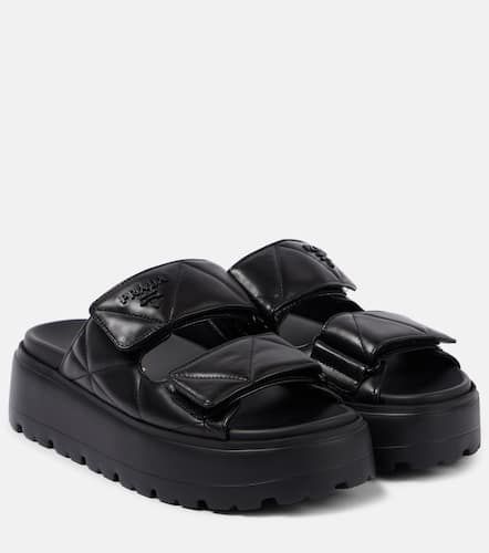 Prada Plateausandalen aus Leder - Prada - Modalova