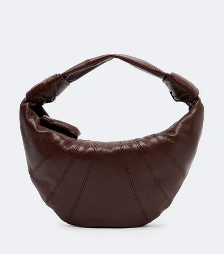 Fortune Croissant Small leather shoulder bag - Lemaire - Modalova