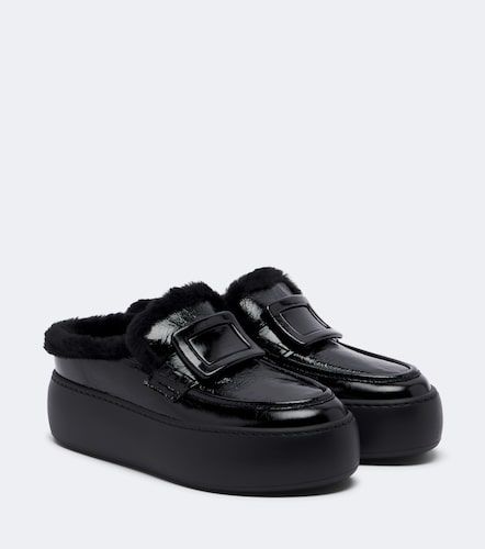 Mules platform in vernice con shearling - Roger Vivier - Modalova