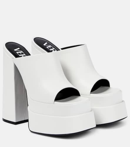 Versace Leather platform mules - Versace - Modalova