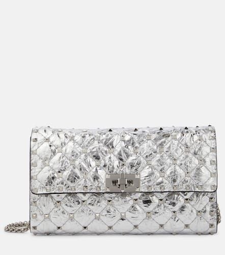 Rockstud Spike metallic leather shoulder bag - Valentino Garavani - Modalova