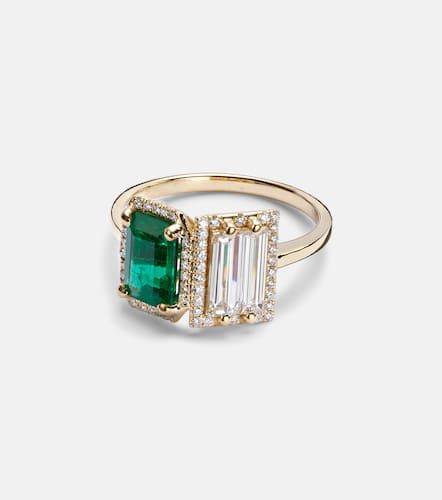 Ring aus 18kt Gelbgold mit Diamanten und Smaragden - Suzanne Kalan - Modalova