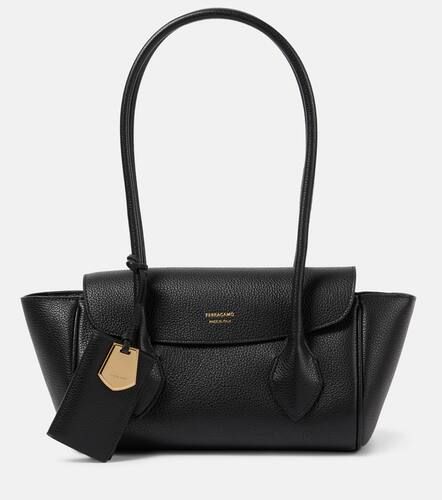 East-West leather tote bag - Ferragamo - Modalova