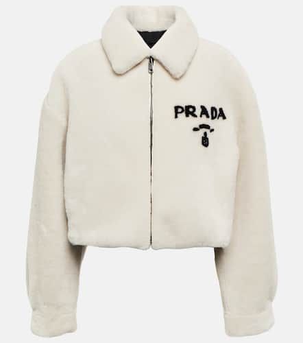 Prada Chaqueta de borrego con logo - Prada - Modalova