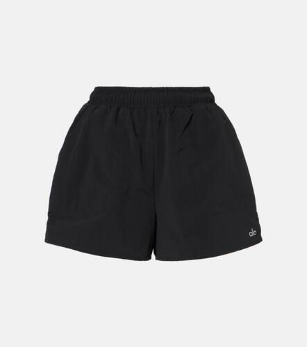 Alo Yoga Alumni shorts - Alo Yoga - Modalova