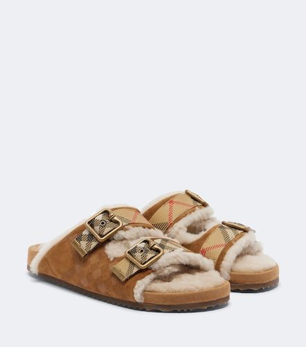 Sandali Check in suede e shearling - Burberry - Modalova