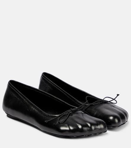 Bow-detail leather ballet flats - Balenciaga - Modalova