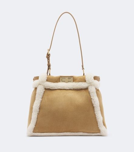 PeekabooÂ® Medium suede shoulder bag - Fendi - Modalova