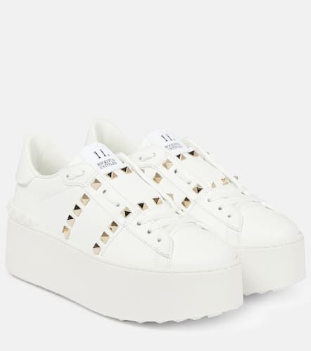 Sneakers Rockstud Untitled con platform - Valentino Garavani - Modalova