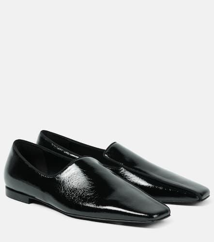 Toteme Crinkled leather loafers - Toteme - Modalova