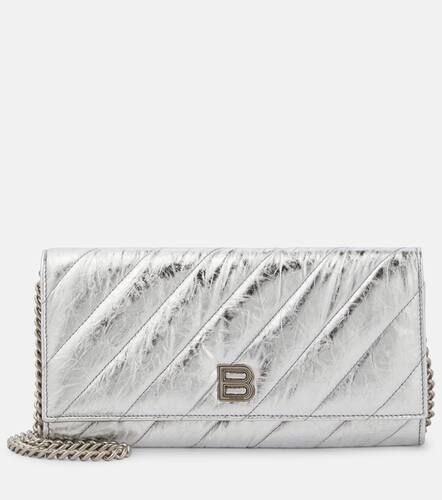 Crush metallic leather wallet on chain - Balenciaga - Modalova