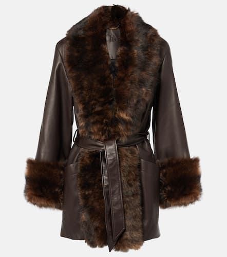 ChloÃ© Shearling-trimmed leather wrap jacket - Chloe - Modalova