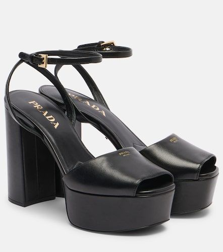 Sandalias de piel con plataforma - Prada - Modalova