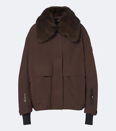 Skijacke mit Shearling - Moncler Grenoble - Modalova