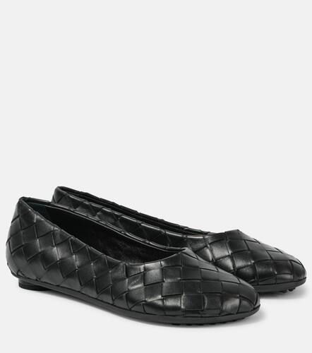 Intrecciato leather ballet flats - Bottega Veneta - Modalova