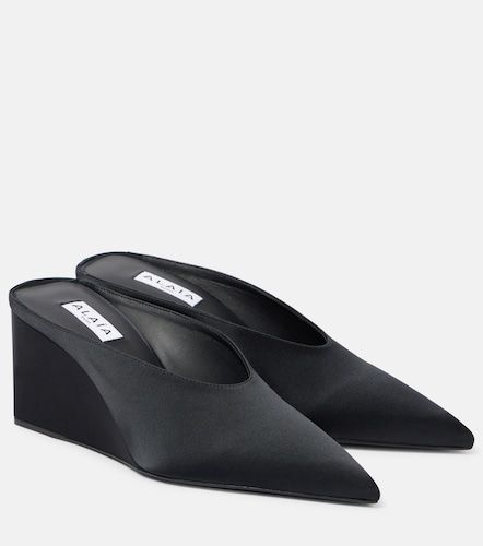 Alaïa Mules con cuña Cube 75 de satén - Alaia - Modalova