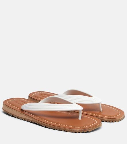 Miu Miu Embossed thong sandals - Miu Miu - Modalova