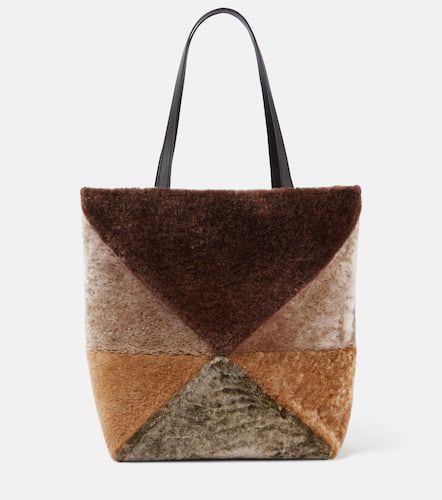 Puzzle Fold Large shearling tote bag - Loewe - Modalova