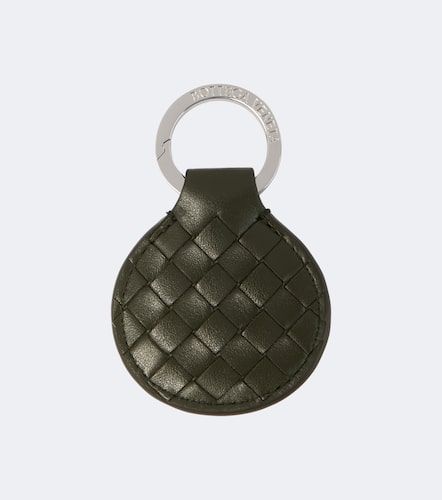 Intrecciato Small leather keychain - Bottega Veneta - Modalova