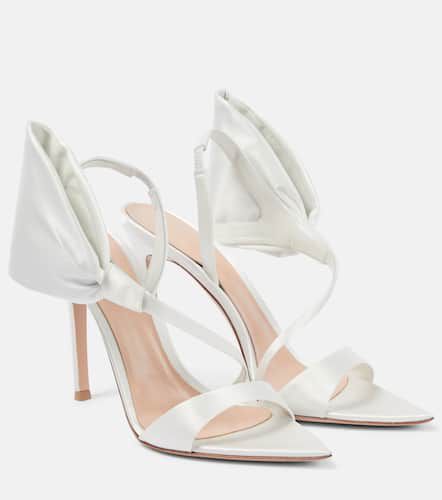 Bridal Dositea satin sandals - Gianvito Rossi - Modalova