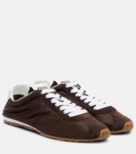 Miu Miu Sneakers Plume con suede - Miu Miu - Modalova