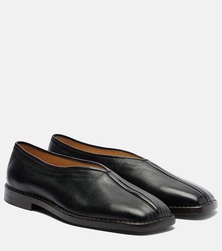 Lemaire Piped leather slip-on shoes - Lemaire - Modalova