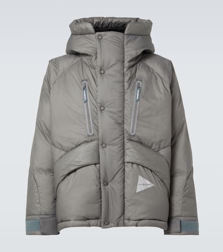 And Wander Logo puffer jacket - And Wander - Modalova