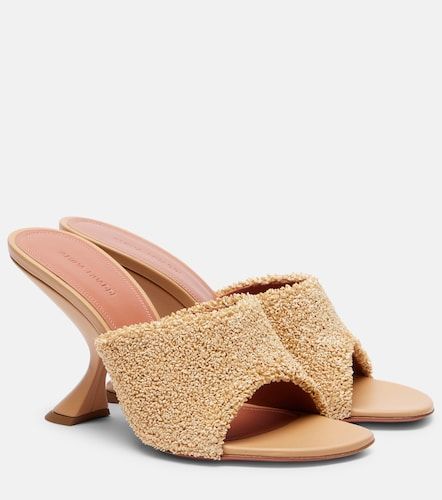 Mules Taylor 90 de efecto rafia - Amina Muaddi - Modalova
