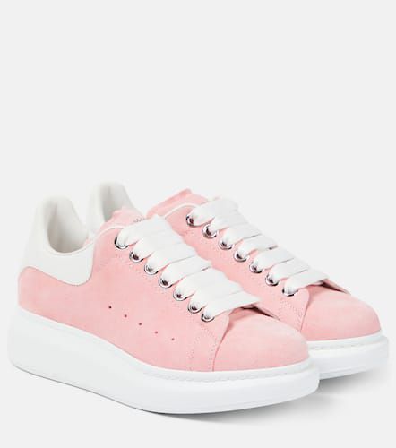 Oversized suede sneakers - Alexander McQueen - Modalova