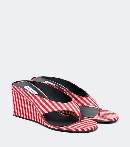 Alaïa Sandali infradito Cube con zeppa - Alaia - Modalova