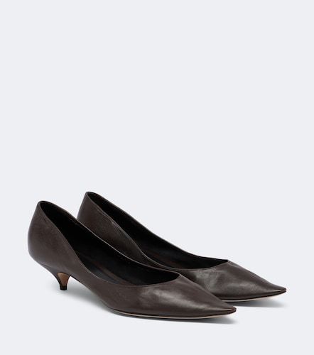 The Row Liisa Three leather pumps - The Row - Modalova