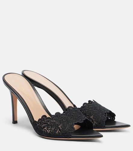 Pantoletten Yvonne aus Leder mit Spitze - Gianvito Rossi - Modalova